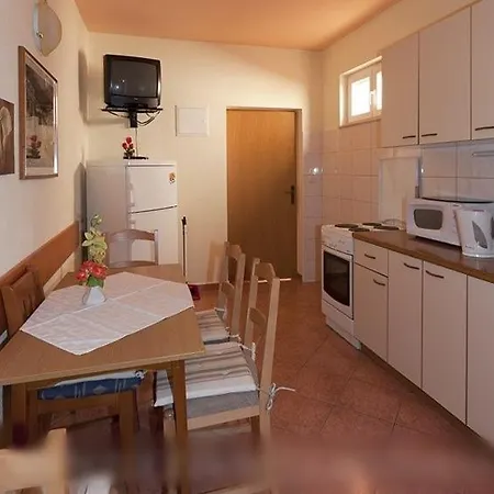 In With Terrace, Air Conditioning, Wifi 3674-2 *