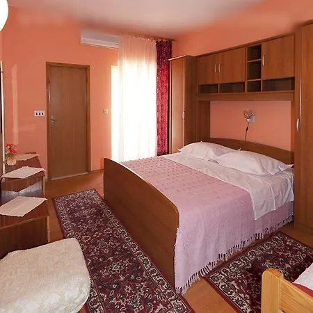 In With Terrace, Air Conditioning, Wifi 3674-2 Appartamento Tučepi
