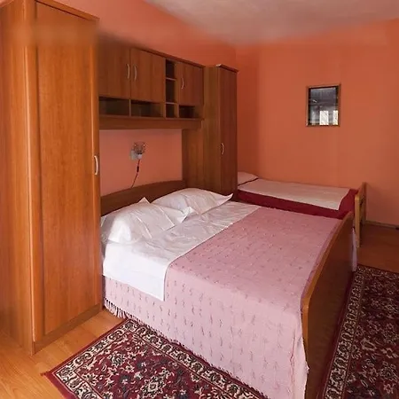 In With Terrace, Air Conditioning, Wifi 3674-2 Tučepi